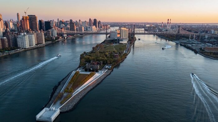 ნიუ-იორკის ერთ-ერთ კუნძულზე მომავლის სასტუმრო იხსნება
